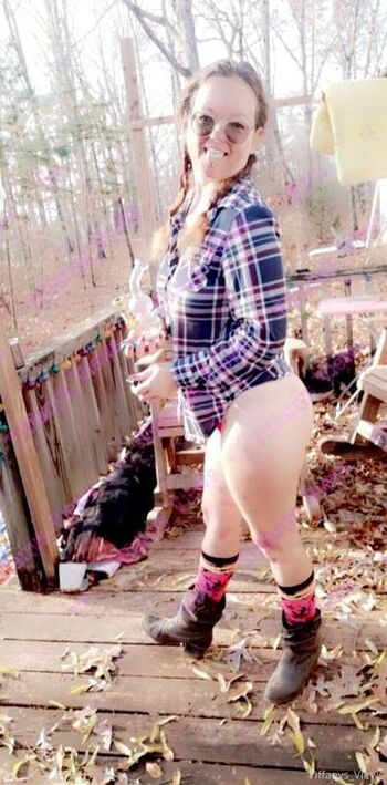 Tiffany s teases image