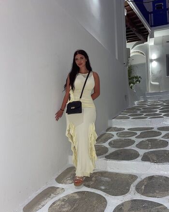 Tina dames image