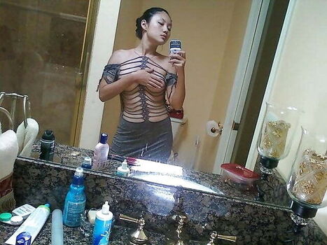 Tina guo image