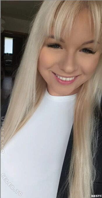 Tina typicaltinaa image