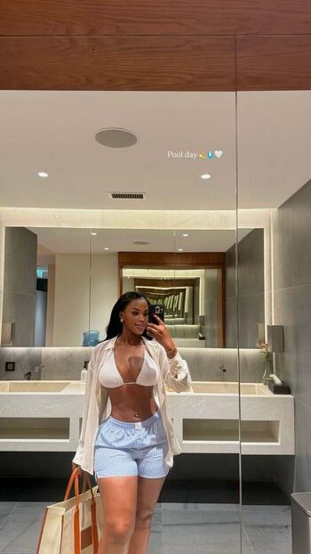 Tinah bae7 image