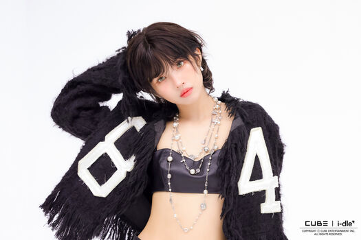 Tiny pretty j image