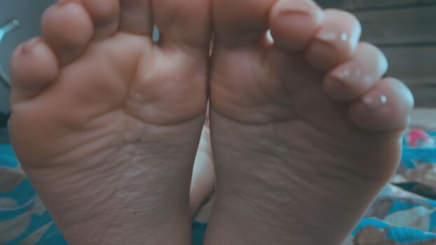 Toetally devine 1 image