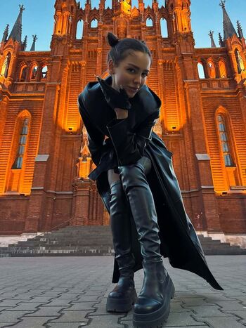 Toma zhdanova image
