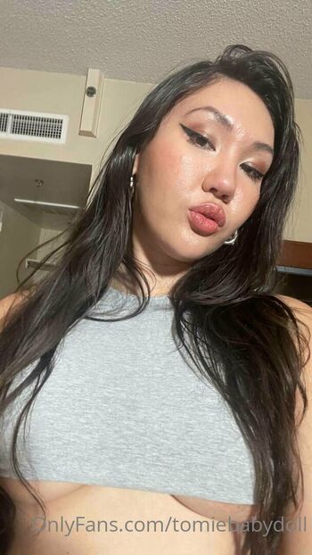 Tomiebabydoll image