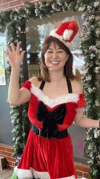 Tomoka takenaka page 3 image