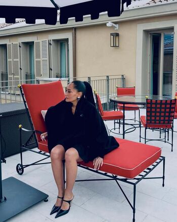 Tracee ellis ross image