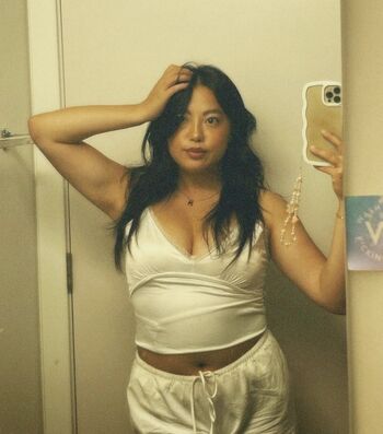 Trinity vang hmong image