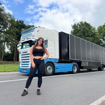 Truckergirl850