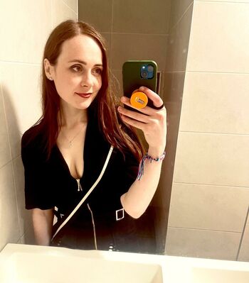 Try channel girls image