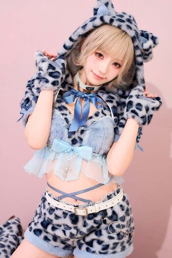 Tsukunetsukimi image