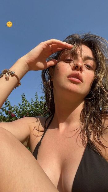 Turkish girls image