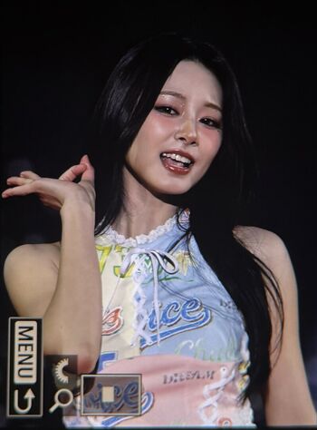 Tzuyu page 2 image