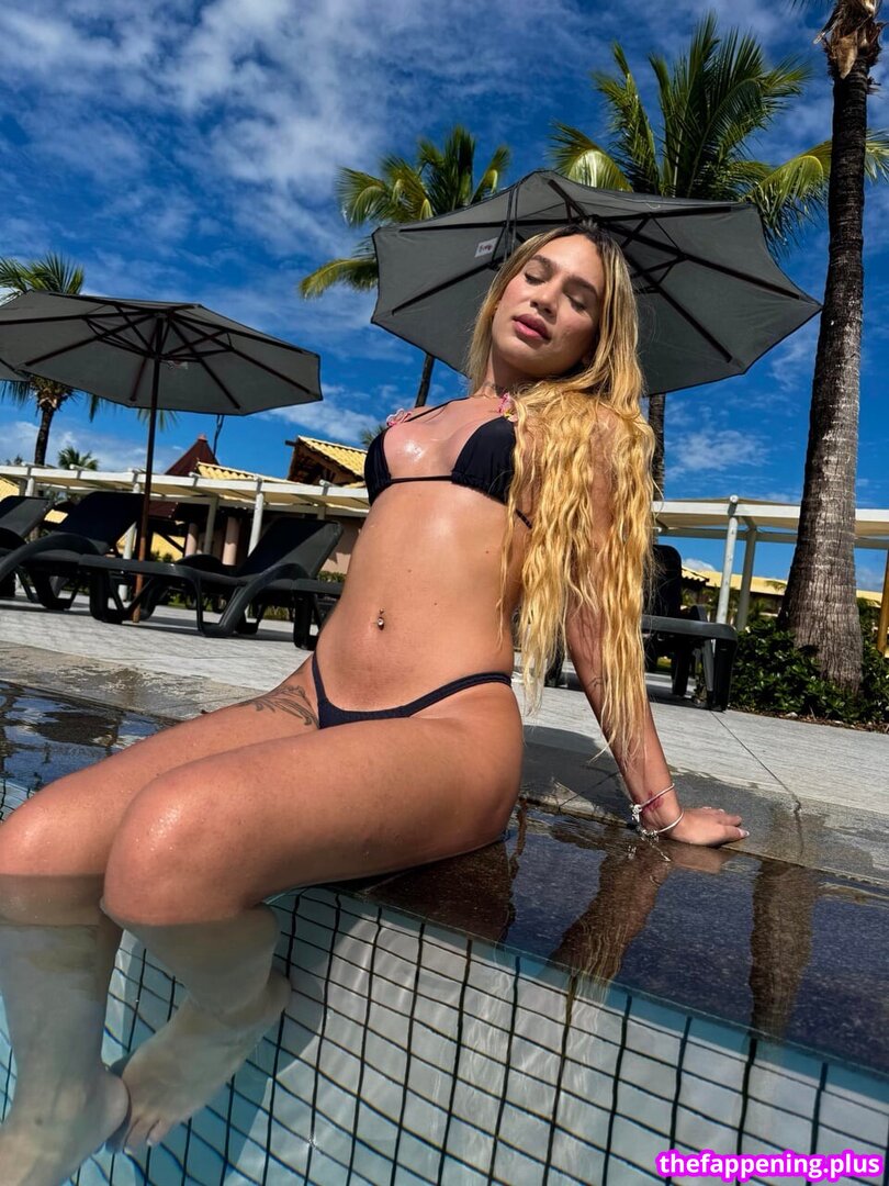 u Naken OnlyFans Foto #10