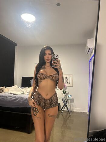 Unforgetablebae image
