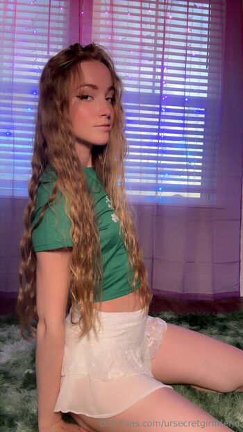 Ursecretgirlfriend 1 page 2 image