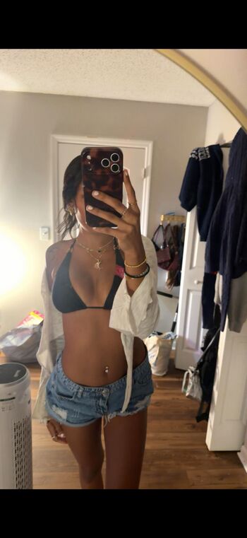 Userr mariee image