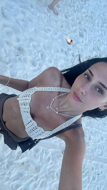 Valen ramos page 6 image