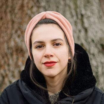 Valentina aliaga image