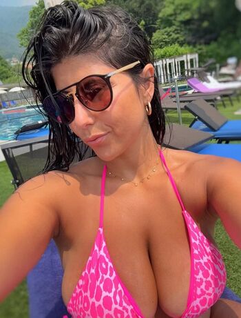 Valentina de nucci image