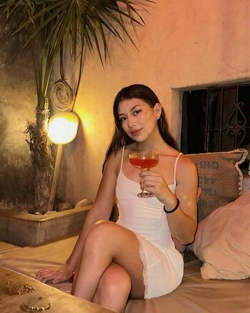 Valentina solis image
