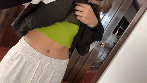 Valentina solis image