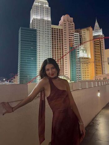 Valentina solis image
