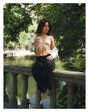 Valeria madrigal image
