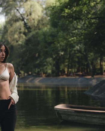 Valeria madrigal image