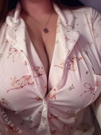Vampeaches image