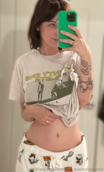 Vampire queenmarceline image