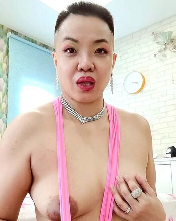 Vanessa chyi image
