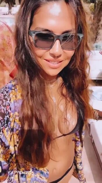 Vanessa marcil image