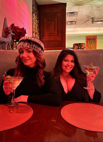 Vanessa r page 2 image