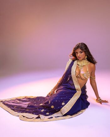 Vanita95 image