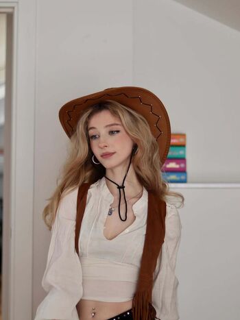 Vanya jagnic image