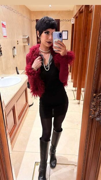 Veronica gallardo image