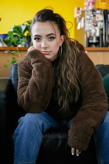 Veronica merrell image