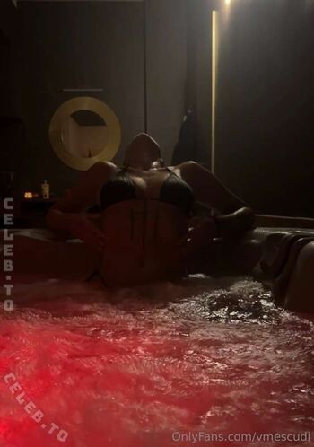 Veronika mescudi image