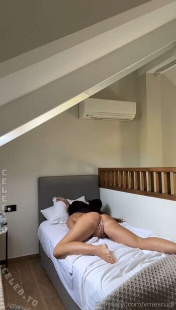 Veronika mescudi image