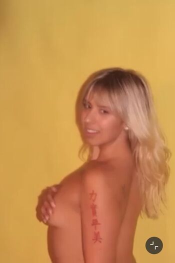 Vic model02 page 2 image