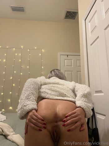 Vickilive 1 image