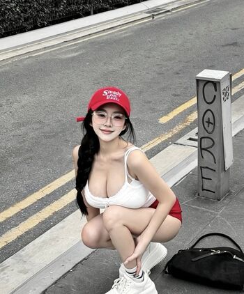 Vicky toh image