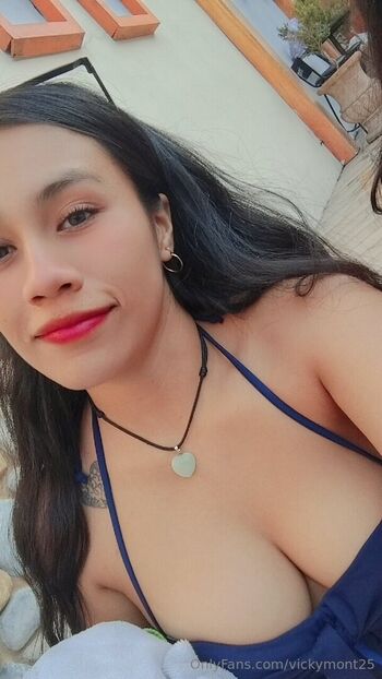 Vickymont25 image
