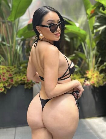 Vickyvancleef image