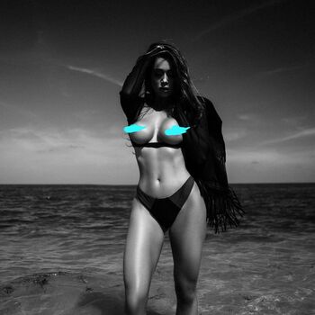 Victoria moore image