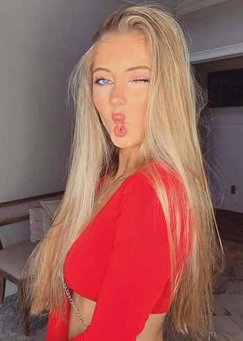 Victoria rozmajzl image