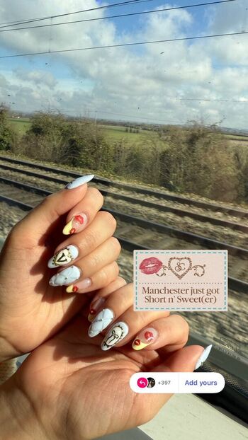 Victoria salcedo image