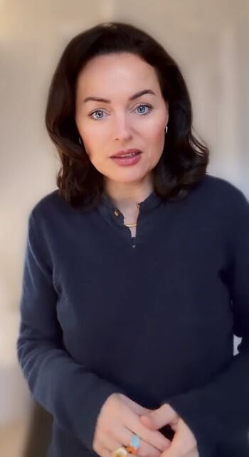 Victoria valentine image