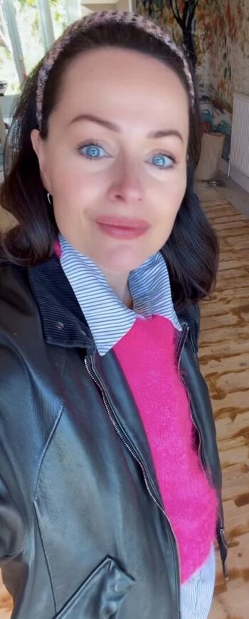 Victoria valentine image